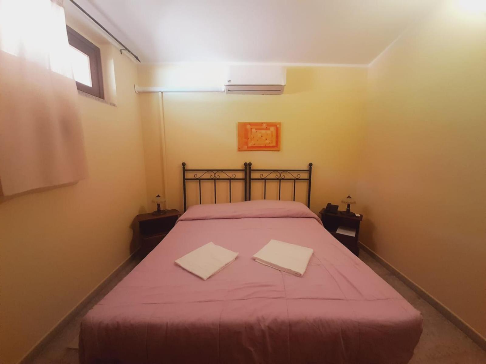 Hotel Sant'elene Dorgali Buitenkant foto